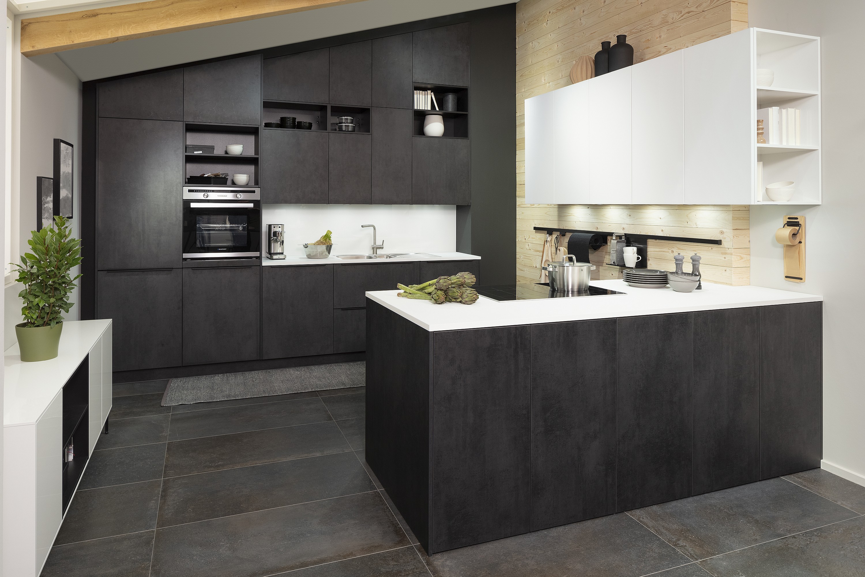 2023_Haecker_Dachschraege_Beton-Dekor_Murano-Mattglas_020_219